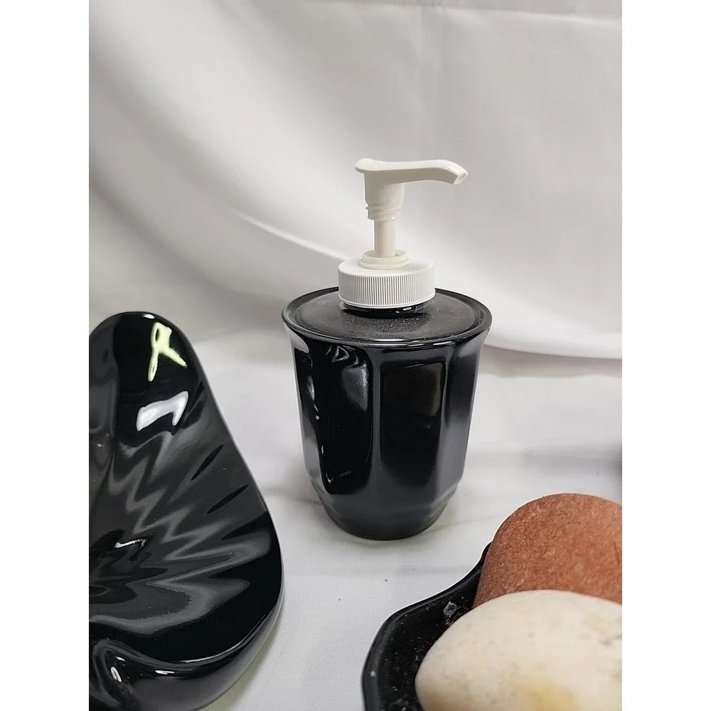 1980's Pfaltzgraff Swan Towel Holder Seashell Toothpaste Hand soap Bathroom Set